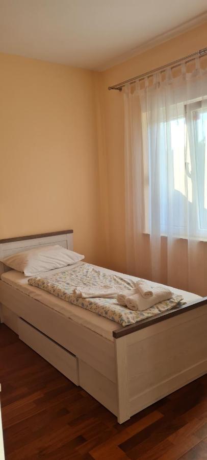 Ankin Dvor Villa Galovac  Ngoại thất bức ảnh