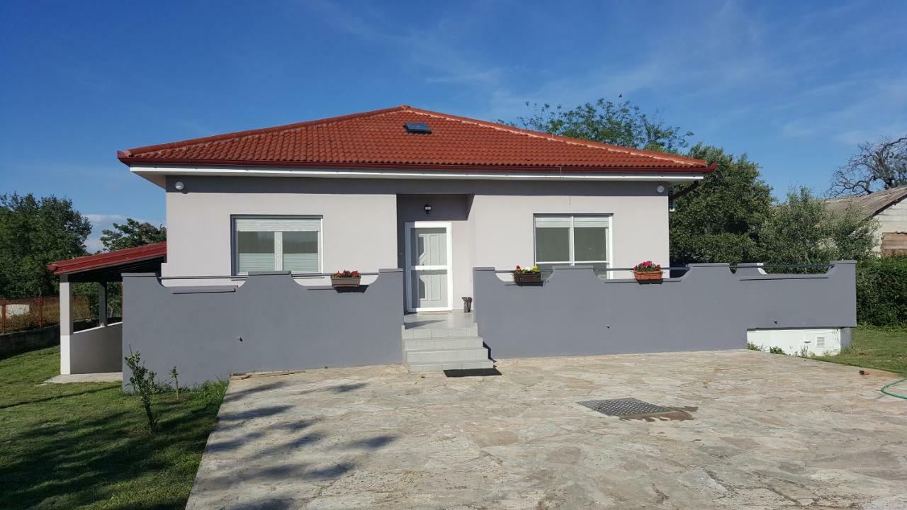 Ankin Dvor Villa Galovac  Ngoại thất bức ảnh